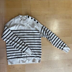 Everlane Cream Knit Sweater